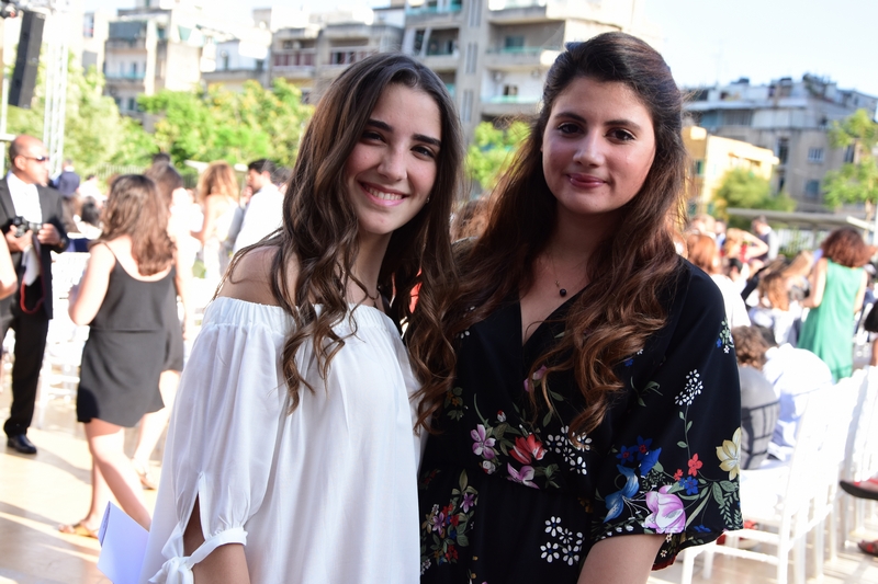 Grand Lycee Franco Prom